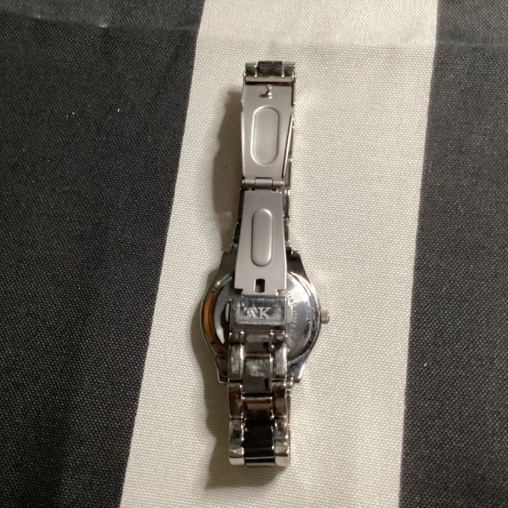 Anne Klein anne klein